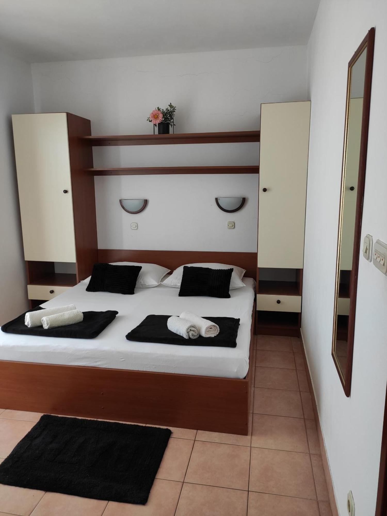 Apartments With A Parking Space Novalja, Pag - 6552 Quarto foto